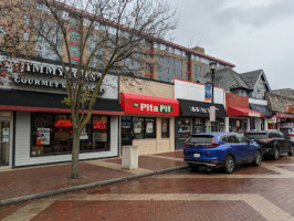 Pita Pit outside