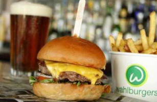 Wahlburgers food