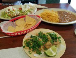 Taqueria Guerrero food