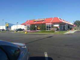 Mcdonald's outside