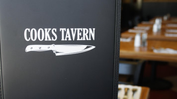 Cooks Tavern inside