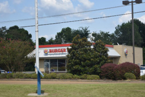 Burger King outside