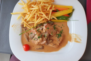 Restaurant du Grand-Pont food