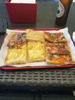 Na Teja De Pizza food