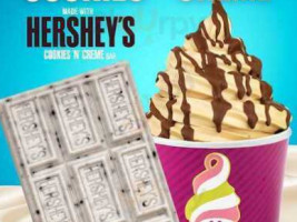 Menchie's Frozen Yogurt food