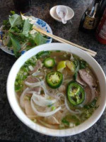 Pho Fusion 38th food