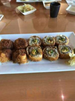 Sushiseven food