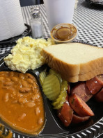 North Main Bbq food