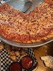 Cosmo's Pizzeria food