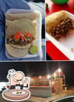 Taquería El Norteño food