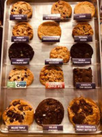 Insomnia Cookies food