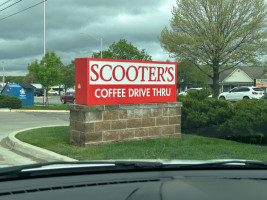 Scooter's Coffee outside