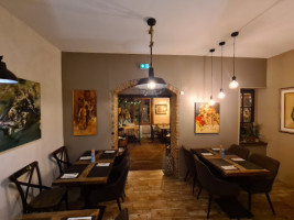 La Galeria food