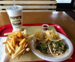 Pepe's Tacos food