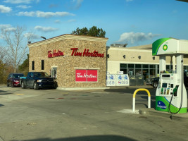 Tim Hortons outside