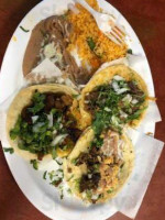 Los Comales Of 18th Street food