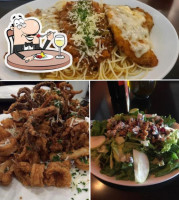 Italianni's Obregon food