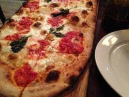 Numero 28 Pizzeria - UWS food