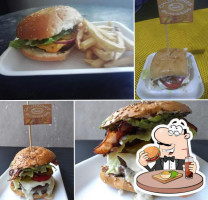 Chupones Burger food