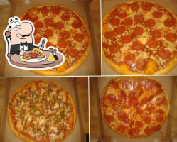 Pizzas Luigi S food