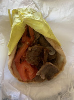 Gyros Palace food