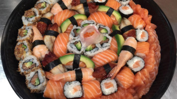 Hoki Sushi food