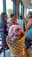 Baskin-robbins food