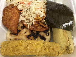 La Pupusa Loca food