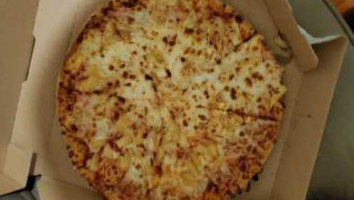 Domino's Pizza food