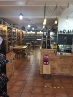 Loja Dos Vinhos food