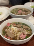 Pho Kietzke food