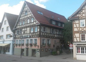 Gasthof Zum Engel outside