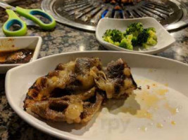 Woori Kalbi food