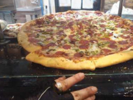 Bacci Pizza food