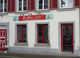 Ho Guom Restaurant, Vietnamesich Und Sushi Bar inside