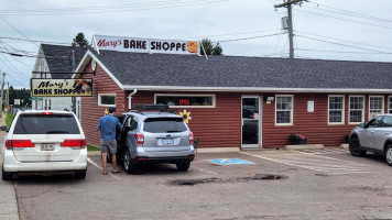 Mary's Bake Shop inside