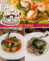 Sawaddee Thai Cuisine food