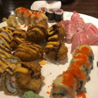 Totto Sushi & Grill, LLC food