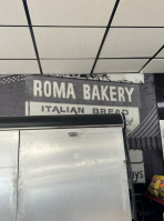 Roma Bakery And Pizzeria inside