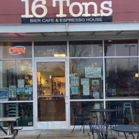 16 Tons Cafe inside