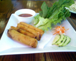 Blossom Vietnamese food