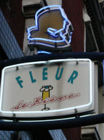 Fleur De Biere outside