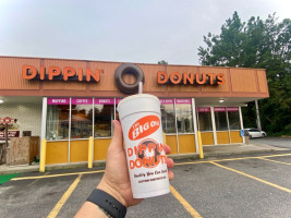 Dippin' Donuts food