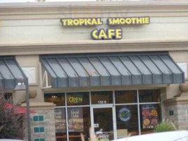 Tropical Smoothie Cafe outside