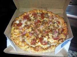 Domino's Pizza food