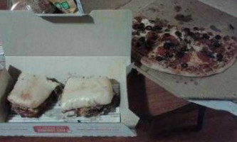 Domino's Pizza food