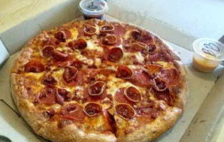 Toppers Pizza food