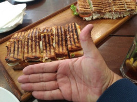 Cafe Penta Tostas E Bolos A Metro food