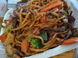 Go Fresh Mongolian Bbq food