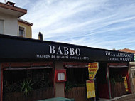 Babbo outside